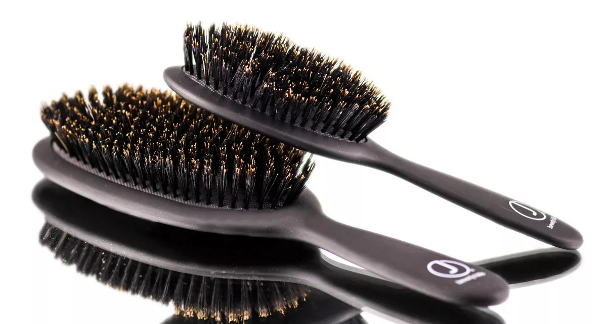 Cushion Brush - Size : Large