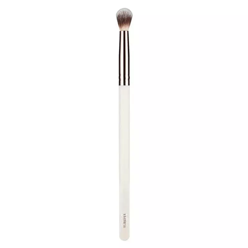 Fluffy Blending Brush with Holo Box